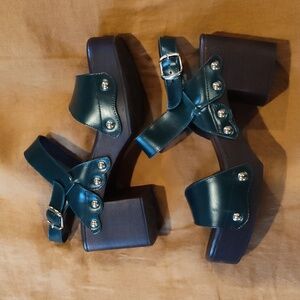 Penelope Chilvers Kampala Slingback Platforms Nail Head Bottle Green 40 8.5 9